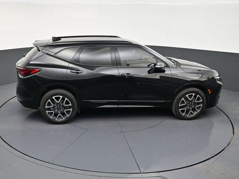 Used 2024 Chevrolet Blazer RS w/ Enhanced Convenience Package FWD image 17