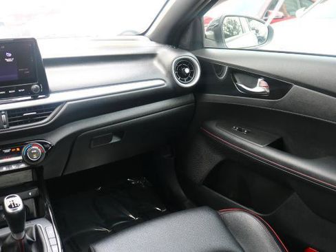 Used 2022 Kia Forte GT FWD image 21