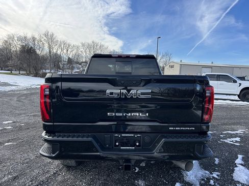 Used 2024 GMC Sierra 2500 Denali Ultimate image 14