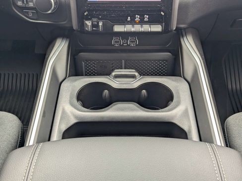 New 2026 RAM 1500 Big Horn AWD/4WD image 16