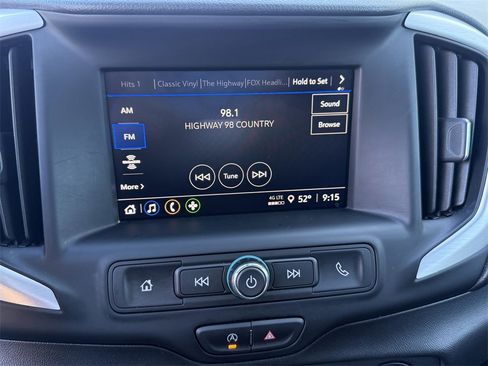 Used 2024 GMC Terrain SLE image 26