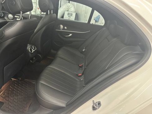 Used 2019 Mercedes-Benz E 300 image 22