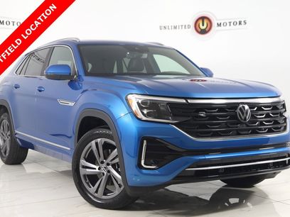 Used 2024 Volkswagen Atlas Cross Sport SEL R-Line