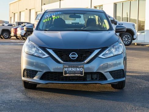 Used 2019 Nissan Sentra S w/ Appearance Package image 2