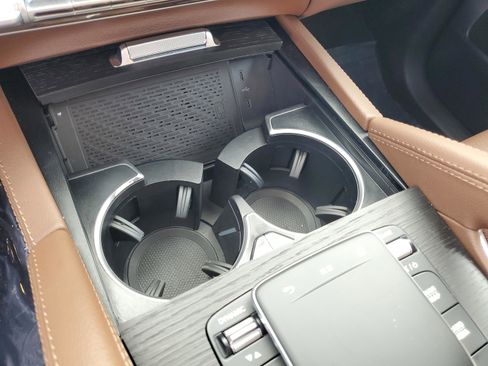 Certified 2025 Mercedes-Benz GLS 450 4MATIC image 24