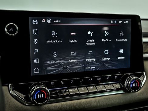 New 2026 GMC Canyon Denali image 16