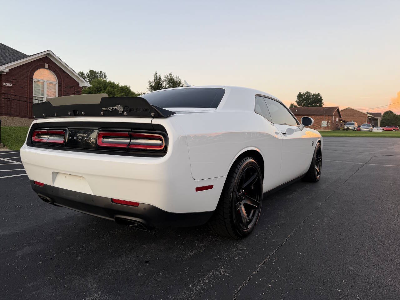 Used 2019 Dodge Challenger SRT Hellcat w/ Laguna Leather Package RWD image 8