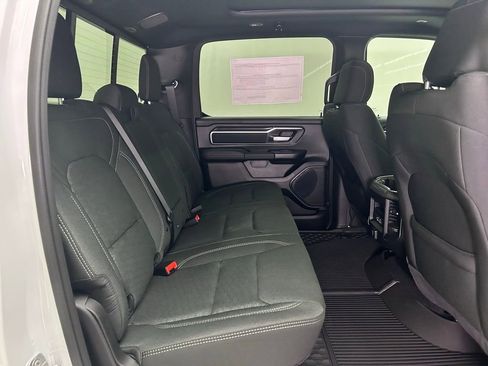 New 2026 RAM 1500 Big Horn AWD/4WD image 18