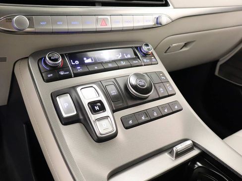 Used 2022 Hyundai Palisade Calligraphy FWD image 9