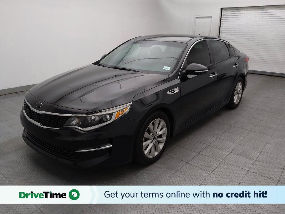 Used 2018 Kia Optima LX w/ 17" Alloy Wheels Package FWD image 1