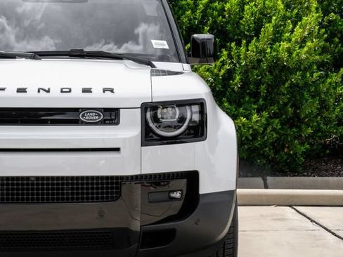 New 2026 Land Rover Defender 110 S AWD/4WD image 59