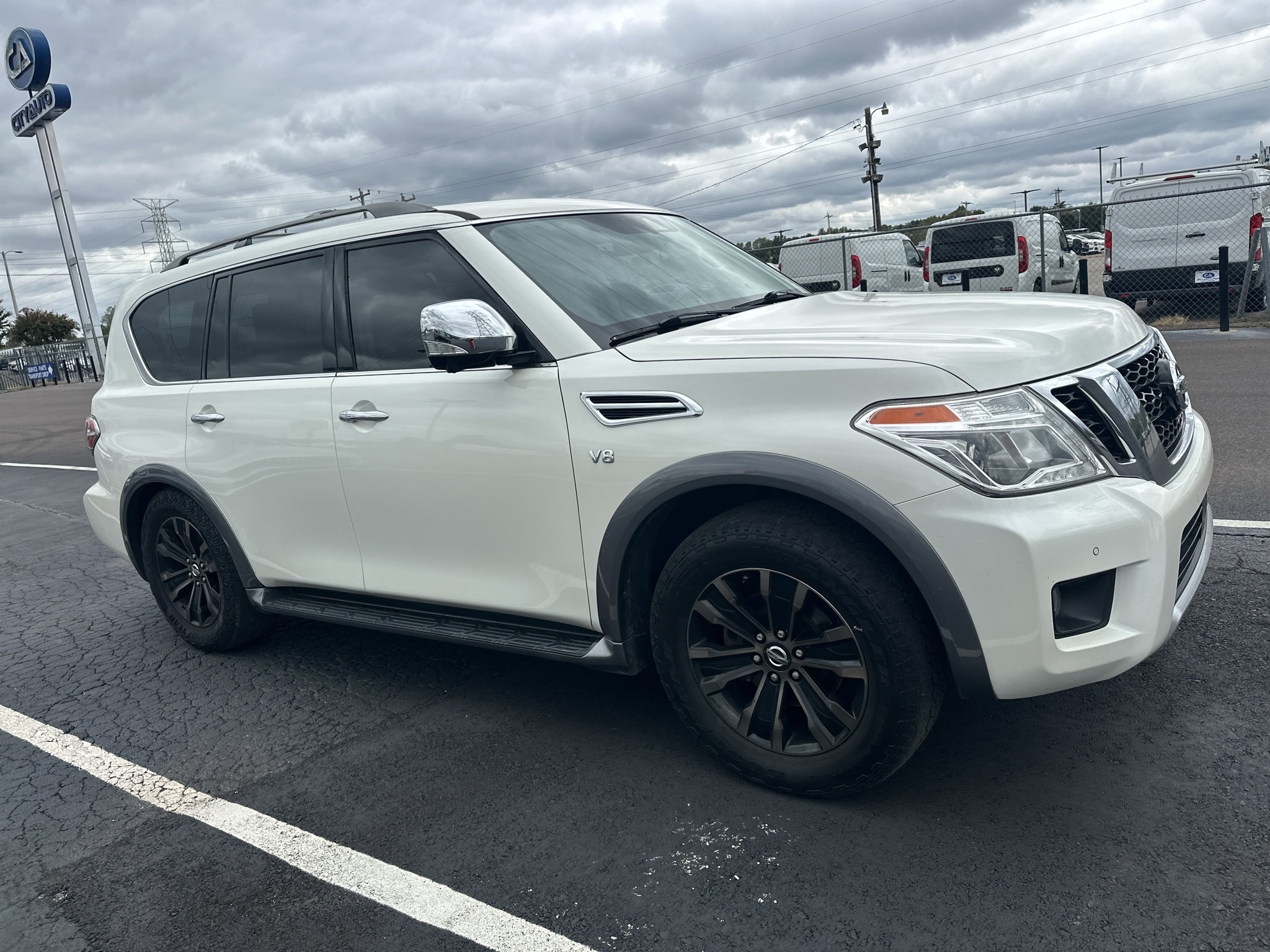 Used 2018 Nissan Armada Platinum w/ Captain Seat Package AWD/4WD image 3