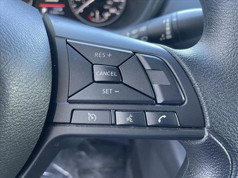 Used 2025 Nissan Sentra S image 17