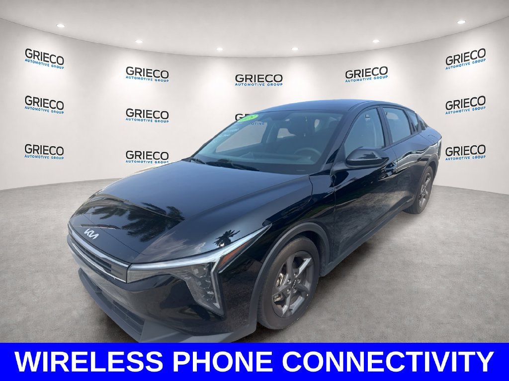 Used 2025 Kia K4 FWD image 3