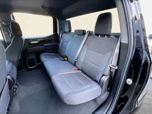 Used 2024 Chevrolet Silverado 1500 LT image 16