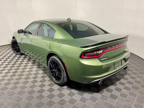 Used 2018 Dodge Charger GT w/ Blacktop Package AWD/4WD image 11