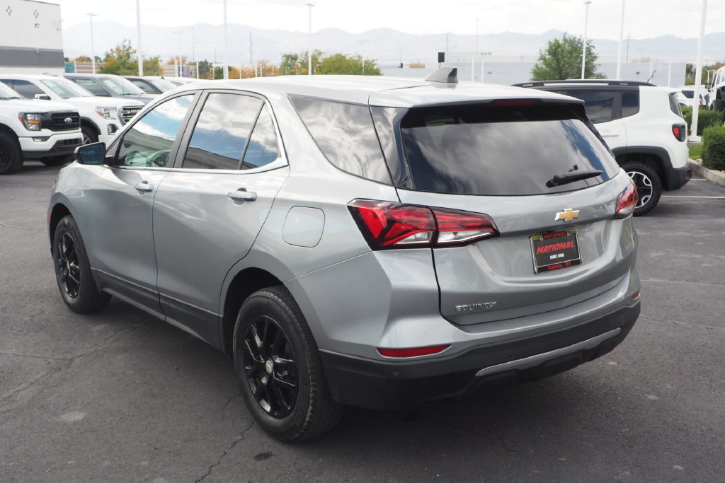 Used 2023 Chevrolet Equinox LT w/ Driver Convenience Package AWD/4WD image 7