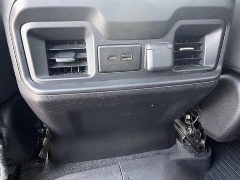 Used 2021 Chevrolet Silverado 1500 LT Trail Boss AWD/4WD image 15