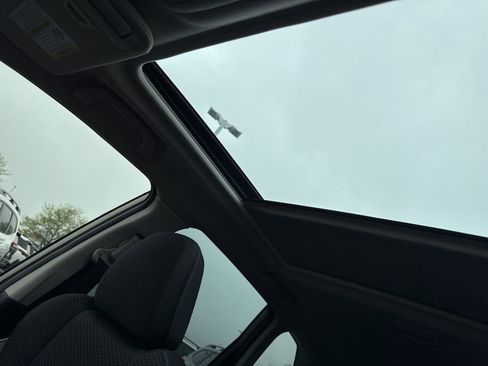 Used 2024 Subaru Forester Premium AWD/4WD image 15