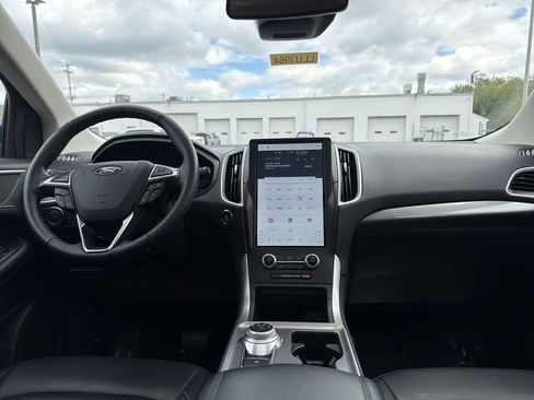 Used 2024 Ford Edge SEL w/ Convenience Package AWD/4WD image 19