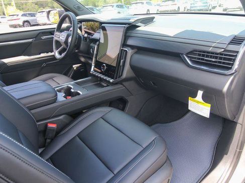 New 2026 GMC Acadia Elevation w/ Black Edition FWD image 23
