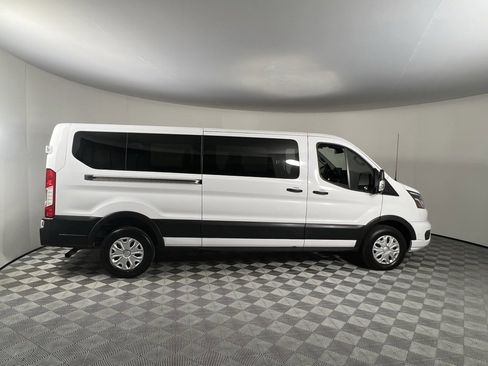 Used 2023 Ford Transit 350 XLT image 5