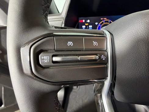 New 2026 Chevrolet Colorado LT w/ LT Convenience Package AWD/4WD image 13