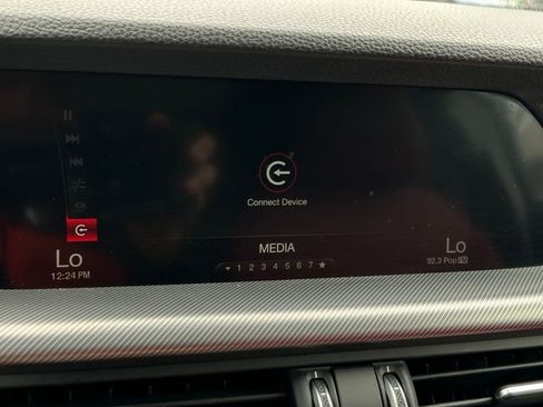 Used 2019 Alfa Romeo Stelvio Ti w/ Nero Edizione image 26