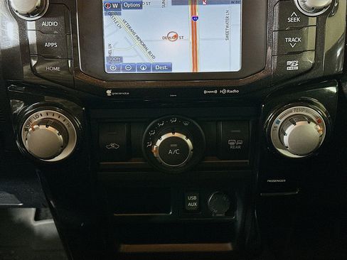 Used 2019 Toyota 4Runner TRD Off-Road Premium image 23