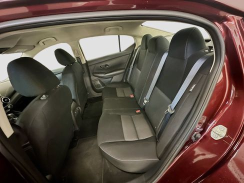 Used 2025 Nissan Sentra SV image 29