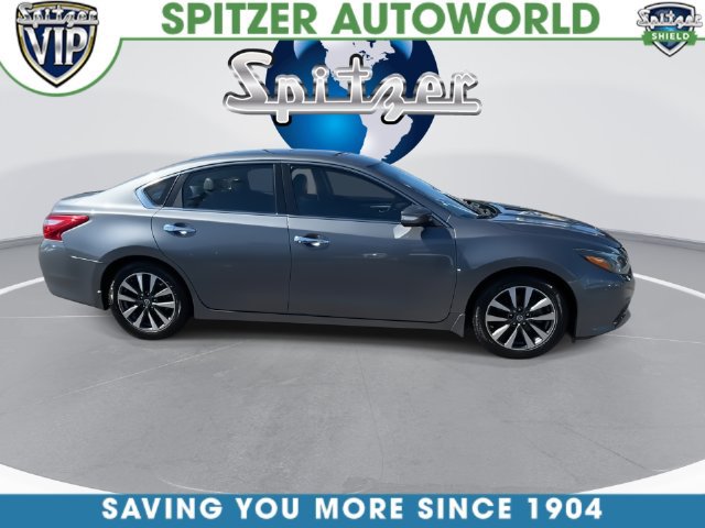 Used 2016 Nissan Altima 2.5 SL w/ 2.5 Technology w/LED Package FWD image 10