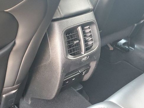 Used 2020 Jeep Cherokee Limited AWD/4WD image 29