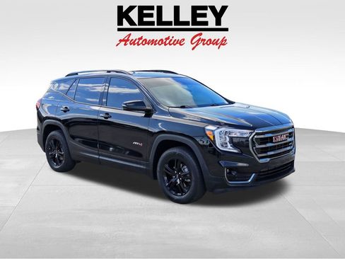 Certified 2022 GMC Terrain AT4 w/ Infotainment Package II image 1