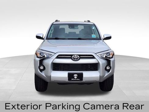 Used 2024 Toyota 4Runner SR5 image 3