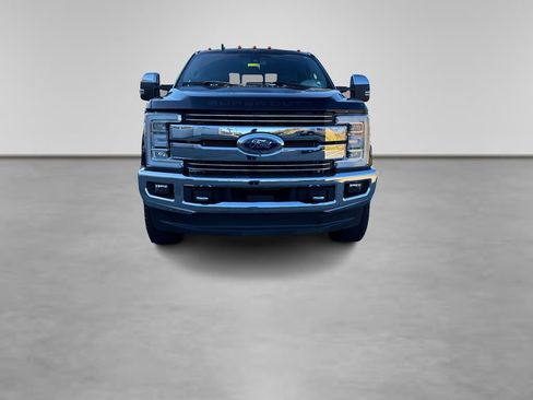 Used 2019 Ford F250 Lariat w/ Lariat Ultimate Package image 14