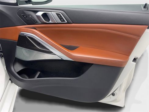 Used 2021 BMW X6 M50i w/ Executive Package image 49