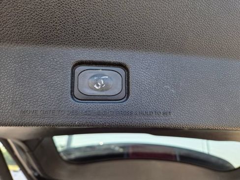 Used 2017 Ford Explorer Limited FWD image 13