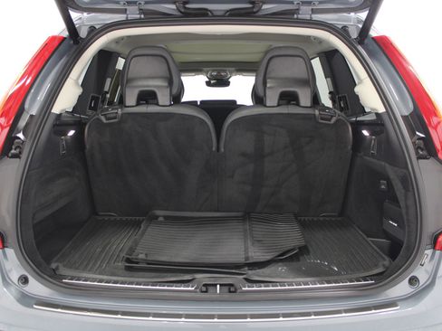 Used 2023 Volvo XC90 B6 Plus w/ Protection Package Premier AWD/4WD image 19