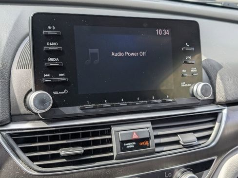 Used 2018 Honda Accord LX image 19