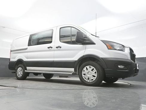 Used 2025 Ford Transit 250 Low Roof w/ Exterior Upgrade Package RWD image 37