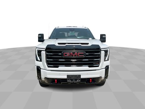 Used 2025 GMC Sierra 2500 AT4 w/ AT4 Premium Plus Package AWD/4WD image 3