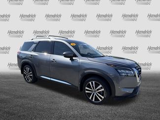 Used 2025 Nissan Pathfinder Platinum w/ Cargo Package FWD video 2
