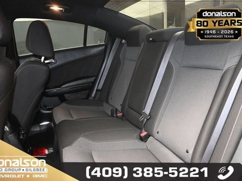 Used 2022 Dodge Charger SXT w/ Blacktop Package RWD image 12