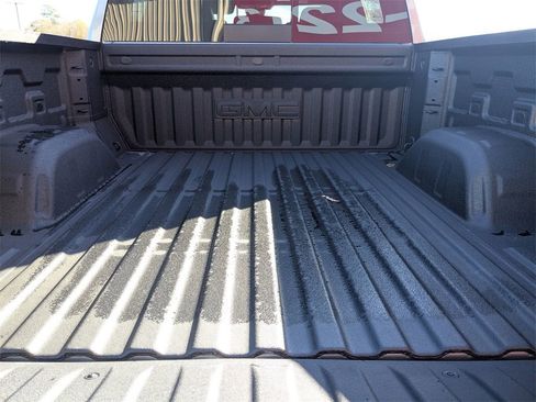 Certified 2026 GMC Sierra 1500 AT4 w/ AT4 Premium Package image 27