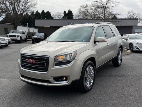 Used 2017 GMC Acadia Limited SLT image 1