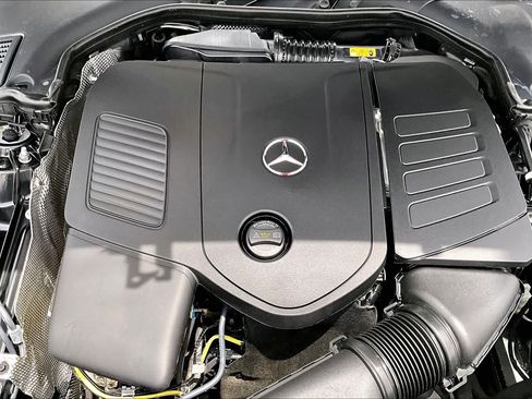 Certified 2026 Mercedes-Benz C 300 4MATIC Sedan image 33