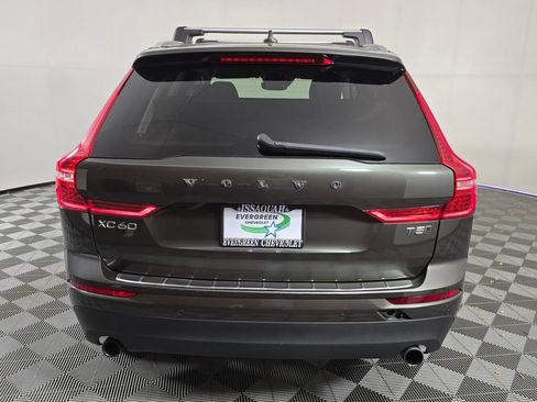 Used 2020 Volvo XC60 T5 Momentum w/ Protection Package AWD/4WD image 6