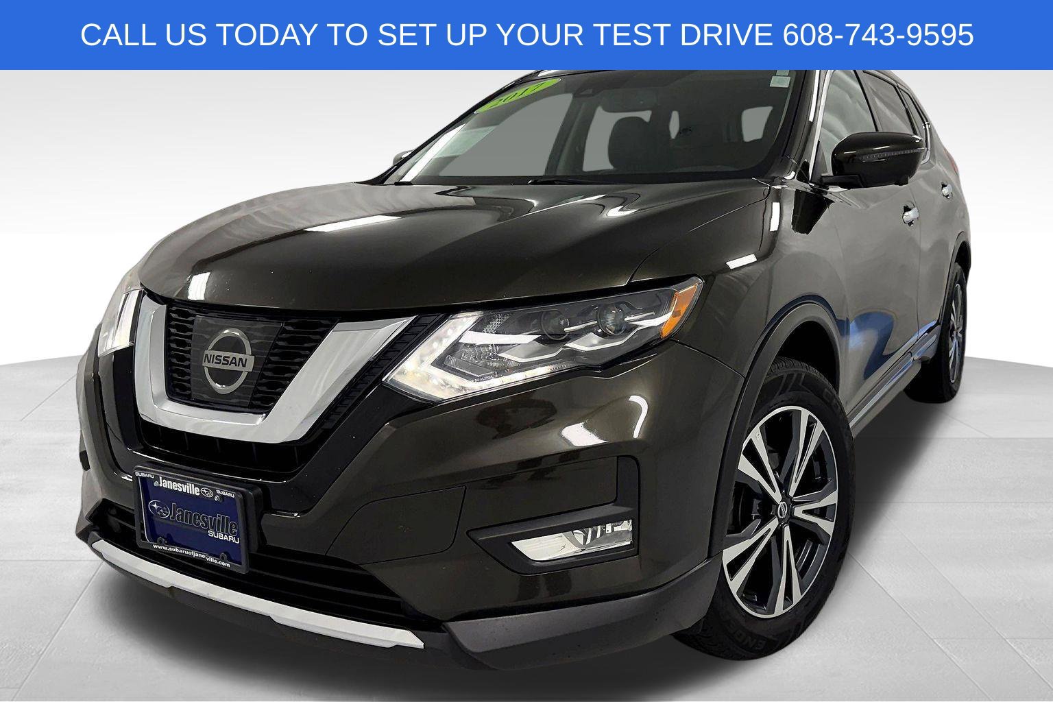 Used 2017 Nissan Rogue SL w/ SL Premium Package AWD/4WD image 3