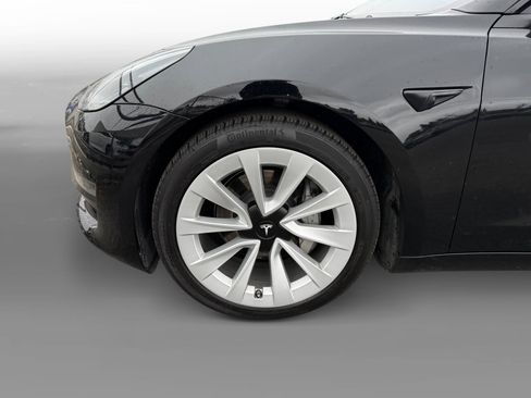 Used 2023 Tesla Model 3 Standard Range RWD image 9