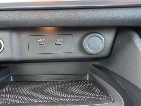Used 2021 Nissan Rogue SV w/ Premium Package FWD image 7